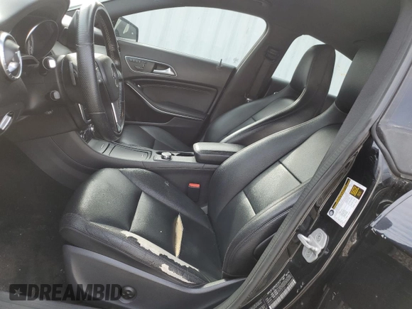 2014 Mercedes-Benz CLA 250 with VIN WDDSJ4EB5EN037729, listed as a Copart auction lot 82196604 with 99,414 mi miles and Clean title. Bid and sale history available at DreamBid. Image 7.