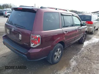 2007 Honda Pilot EX-L with VIN 2HKYF18587H515168, listed as a IAAI auction lot 41950101 with 216,885 mi miles. Bid and sale history available at carsss.com. Image 4.
