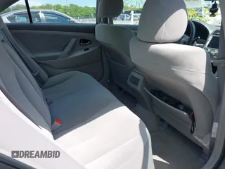 2009 Toyota Camry z VIN 4T1BE46K69U392414, wystawiony jako IAAI lot #42226031 z przebiegiem 87 651 mil mil oraz . Historia ofert i sprzedaży dostępna na DreamBid. Obrazek 8.