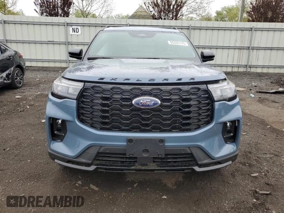 2025 Ford Explorer ST-Line with VIN 1FMUK8KH8SGB48786, listed as a Copart auction lot 55335115 with 1,088 mi miles and Salvage title. Bid and sale history available at DreamBid. Image 5.