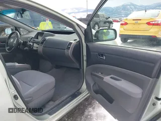 2007 Toyota Prius with VIN JTDKB20U077576299, listed as a IAAI auction lot 41473419 with 247,242 mi miles. Bid and sale history available at carsss.com. Image 5.
