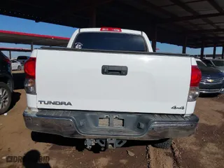 2008 Toyota Tundra 4WD Truck LTD with VIN 5TFDV58178X043007, listed as a IAAI auction lot 41306550 with 209,127 mi miles. Bid and sale history available at carsss.com. Image 16.