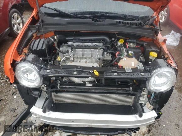 2017 Jeep Renegade Latitude z VIN ZACCJBBB9HPF20630, wystawiony jako Copart lot #44950155 z przebiegiem 72 506 mil mil oraz Szkoda całkowita • Salvage title. Historia ofert i sprzedaży dostępna na DreamBid. Obrazek 11.