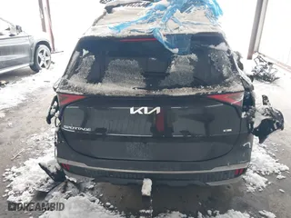2024 Kia Sportage Plug-In Hybrid X-Line Prestige with VIN KNDPZDDH8R7171305, listed as a IAAI auction lot 41537771 with 6,246 mi miles. Bid and sale history available at carsss.com. Image 15.