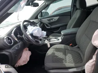 2019 Chevrolet Blazer с VIN 3GNKBGRS2KS588082, выставлен на аукционе Copart как лот 54100945 с пробегом 58 699 миль миль и Чистый • Clean title. История ставок и продаж доступна на DreamBid. Изображение 7.