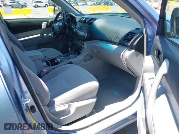 2008 Toyota Highlander with VIN JTEES41A482031908, listed as a IAAI auction lot 42407457 with 74,580 mi miles and . Bid and sale history available at DreamBid. Image 5.