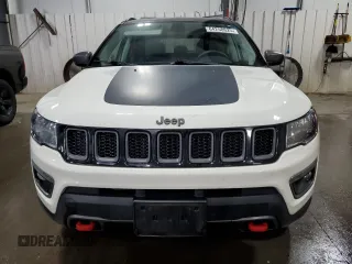 2019 Jeep Compass Trailhawk z VIN 3C4NJDDBXKT619295, wystawiony jako Copart lot #64258625 z przebiegiem 84 916 mil mil oraz Szkoda całkowita • Salvage title. Historia ofert i sprzedaży dostępna na DreamBid. Obrazek 5.