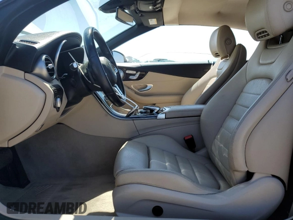 2019 Mercedes-Benz C 300 with VIN WDDWK8DB8KF870731, listed as a Copart auction lot 48304915 with 52,471 mi miles and Salvage Title. Bid and sale history available at carsss.com. Image 7.