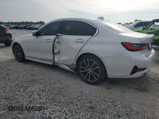 2021 BMW 3 Series 330i with VIN 3MW5R1J08M8C17949, listed as a Copart auction lot 61241105 with 48,593 mi miles and Clean title. Bid and sale history available at DreamBid. Image 2.