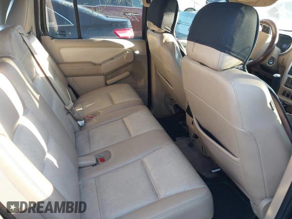 2006 Mercury Mountaineer Luxury with VIN 4M2EU47E46UJ22519, listed as a IAAI auction lot 41766174 with 999,999 mi miles. Bid and sale history available at carsss.com. Image 8.
