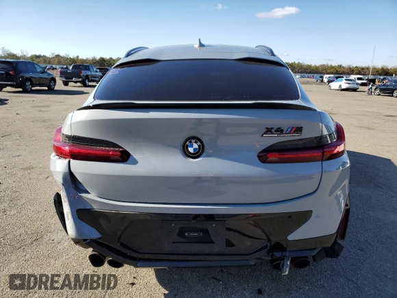 2024 BMW X4 M z VIN 5YM23EC01R9W18369, wystawiony jako Copart lot #82886254 z przebiegiem Nie podano mil oraz Szkoda całkowita • Salvage title. Historia ofert i sprzedaży dostępna na DreamBid. Obrazek 6.