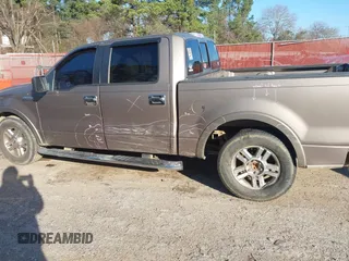 2005 Ford F-150 XLT с VIN 1FTPW12575KF03371, выставлен на аукционе IAAI как лот 41577250 с пробегом 218 892 миль миль и . История ставок и продаж доступна на DreamBid. Изображение 6.
