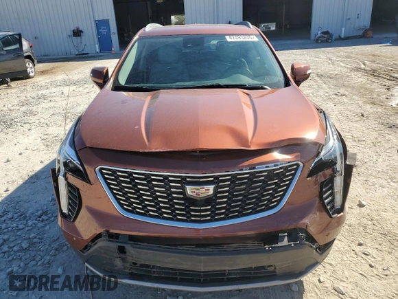 2021 Cadillac XT4 FWD Premium Luxury z VIN 1GYFZCR46MF076066, wystawiony jako Copart lot #47493235 z przebiegiem 21 550 mil mil oraz Nie do naprawy. Historia ofert i sprzedaży dostępna na DreamBid. Obrazek 5.