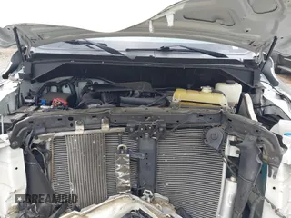 2021 Nissan NV Cargo SV z VIN 1N6BF0LYXMN800271, wystawiony jako IAAI lot #41847197 z przebiegiem 180 913 mil mil oraz . Historia ofert i sprzedaży dostępna na DreamBid. Obrazek 10.