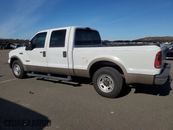 2005 Ford F-250 XL with VIN 1FTSW20P25EA07140, listed as a Copart auction lot 44162225 with 199,922 mi miles and Clean Title. Bid and sale history available at DreamBid. Image 2.