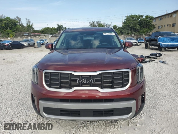 2023 Kia Telluride S with VIN 5XYP64GC5PG357330, listed as a Copart auction lot 50215895 with 29,245 mi miles and Salvage Title. Bid and sale history available at DreamBid. Image 5.