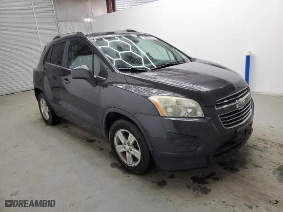 2016 Chevrolet Trax LT with VIN 3GNCJLSB8GL157046, listed as a Copart auction lot 47421525 with 135,156 mi miles and Clean Title. Bid and sale history available at carsss.com. Image 4.