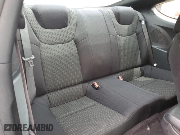 2010 Hyundai Genesis Coupe Premium with VIN KMHHT6KD7AU033984, listed as a Copart auction lot 64473465 with 95,512 mi miles and Clean title. Bid and sale history available at DreamBid. Image 10.