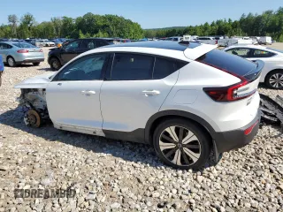 2023 Volvo C40 Recharge Pure Electric Plus with VIN YV4ED3GL9P2050323, listed as a Copart auction lot 62594344 with 0 mi miles and Salvage Title. Bid and sale history available at carsss.com. Image 2.