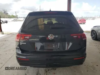 2021 Volkswagen Tiguan SE with VIN 3VV3B7AX4MM095257, listed as a Copart auction lot 60690015 with 61,782 mi miles and Salvage title. Bid and sale history available at DreamBid. Image 6.