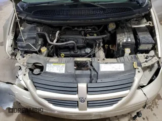 2005 Dodge Caravan SXT with VIN 2D4GP44L65R438530, listed as a Copart auction lot 63415955 with 220,852 mi miles and Salvage title. Bid and sale history available at DreamBid. Image 12.