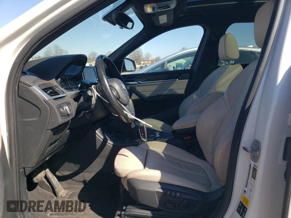 2017 BMW X1 xDrive28i with VIN WBXHT3C31H5F82700, listed as a Copart auction lot 48051095 with 76,861 mi miles and Salvage Title. Bid and sale history available at carsss.com. Image 7.