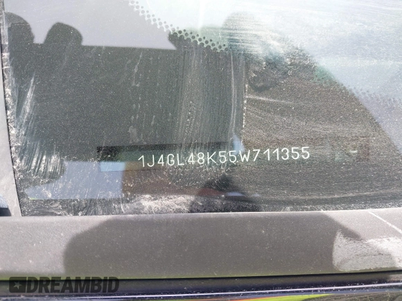 2005 Jeep Liberty Sport with VIN 1J4GL48K55W711355, listed as a IAAI auction lot 41743670 with 226,160 mi miles and . Bid and sale history available at carsss.com. Image 17.