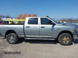 2022 Ram 2500 Tradesman with VIN 3C6UR5CL8NG280660, listed as a IAAI auction lot 42077678 with 84,009 mi miles and . Bid and sale history available at DreamBid. Image 13.