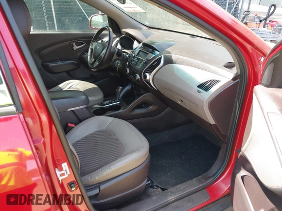2013 Hyundai Tucson GLS with VIN KM8JU3AC9DU699108, listed as a IAAI auction lot 42105660 with 144,703 mi miles. Bid and sale history available at carsss.com. Image 5.