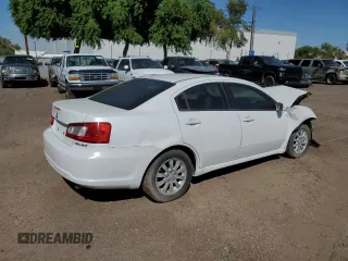 2011 Mitsubishi Galant FE z VIN 4A32B2FF0BE028698, wystawiony jako Copart lot #81211433 z przebiegiem 137 555 mil mil oraz Czysty tytuł • Clean title. Historia ofert i sprzedaży dostępna na DreamBid. Obrazek 3.