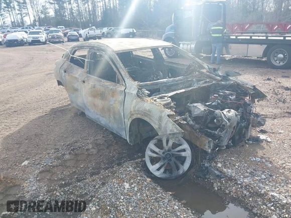 2018 Infiniti QX30 Premium with VIN SJKCH5CP0JA059991, listed as a IAAI auction lot 41740818 with Not provided miles and . Bid and sale history available at DreamBid. Image 1.