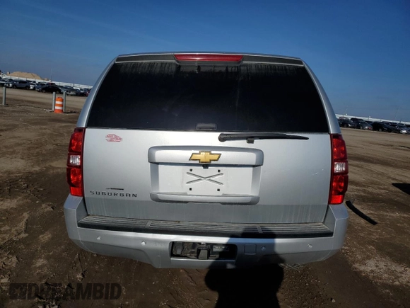 2013 Chevrolet Suburban LS with VIN 1GNSKHE7XDR139052, listed as a Copart auction lot 84878314 with 219,943 mi miles and Clean Title. Bid and sale history available at carsss.com. Image 6.