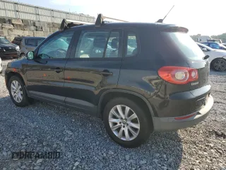 2010 Volkswagen Tiguan S z VIN WVGBV7AX3AW516605, wystawiony jako Copart lot #64825855 z przebiegiem 116 833 mil mil oraz Czysty tytuł • Clean title. Historia ofert i sprzedaży dostępna na DreamBid. Obrazek 2.