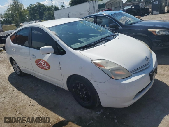2005 Toyota Prius with VIN JTDKB20U053117455, listed as a Copart auction lot 88136245 with 299,999 mi miles and Non Repairable. Bid and sale history available at DreamBid. Image 4.