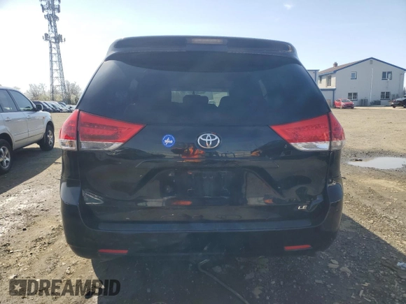 2011 Toyota Sienna LE AAS with VIN 5TDKK3DC5BS103911, listed as a Copart auction lot 51258425 with 202,099 mi miles and Salvage Title. Bid and sale history available at carsss.com. Image 6.