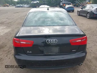 2015 Audi A6 Premium Plus z VIN WAUGFAFCXFN010306, wystawiony jako IAAI lot #42505993 z przebiegiem Nie podano mil oraz . Historia ofert i sprzedaży dostępna na DreamBid. Obrazek 15.