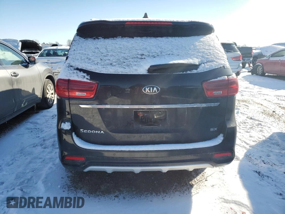 2019 Kia Sedona EX with VIN KNDMC5C16K6548143, listed as a Copart auction lot 41879835 with 230,976 mi miles and Clean Title. Bid and sale history available at carsss.com. Image 6.