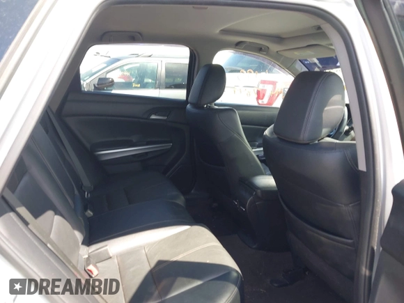 2014 Honda Crosstour EX-L z VIN 5J6TF2H52EL002338, wystawiony jako IAAI lot #41957849 z przebiegiem 148 854 mil mil oraz . Historia ofert i sprzedaży dostępna na DreamBid. Obrazek 8.