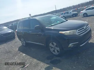 2012 Toyota Highlander Limited with VIN 5TDDK3EH7CS171888, listed as a IAAI auction lot 41845049 with 310,100 mi miles. Bid and sale history available at carsss.com. Image 13.