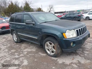 2005 Jeep Grand Cherokee Limited with VIN 1J4HR58N05C618277, listed as a IAAI auction lot 41537979 with 188,744 mi miles. Bid and sale history available at carsss.com. Image 1.