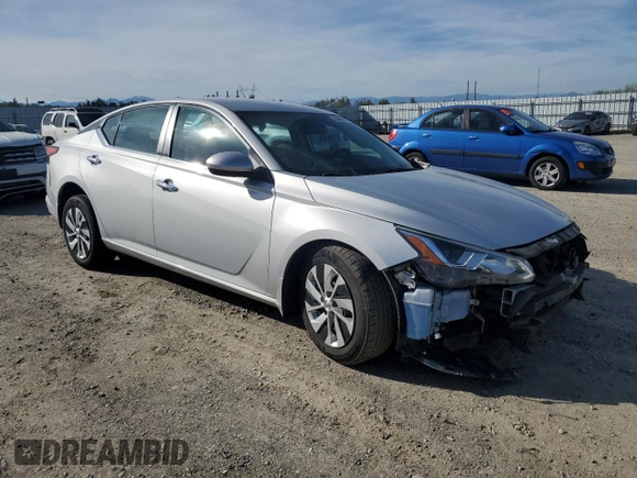 2020 Nissan Altima S with VIN 1N4BL4BW0LN322935, listed as a Copart auction lot 50642465 with 45,527 mi miles and Salvage Title. Bid and sale history available at DreamBid. Image 4.