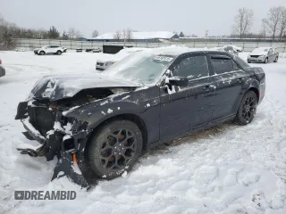 2019 Chrysler 300 Touring with VIN 2C3CCARG4KH651645, listed as a Copart auction lot 46102415 with 192,383 mi miles and Clean Title. Bid and sale history available at carsss.com. Image 1.