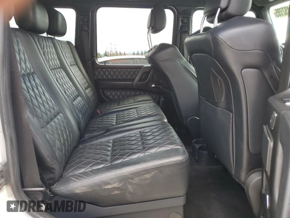 2016 Mercedes-Benz G 63 AMG z VIN WDCYC7DF9GX260877, wystawiony jako Copart lot #49132555 z przebiegiem 82 585 mil mil oraz Czysty tytuł • Clean title. Historia ofert i sprzedaży dostępna na DreamBid. Obrazek 11.