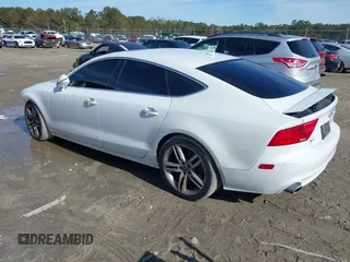 2014 Audi A7 3.0 TDI Premium Plus with VIN WAUWMAFC4EN016831, listed as a IAAI auction lot 41290261 with 234,095 mi miles. Bid and sale history available at carsss.com. Image 3.