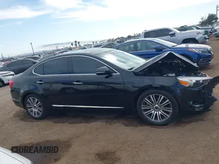 2014 Kia Cadenza Premium z VIN KNALN4D70E5129618, wystawiony jako IAAI lot #42023255 z przebiegiem 125 650 mil mil oraz . Historia ofert i sprzedaży dostępna na DreamBid. Obrazek 14.