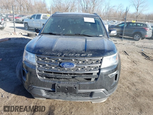 2018 Ford Explorer XLT z VIN 1FM5K8D88JGC03818, wystawiony jako IAAI lot #41449995 z przebiegiem 126 000 mil mil oraz . Historia ofert i sprzedaży dostępna na DreamBid. Obrazek 13.
