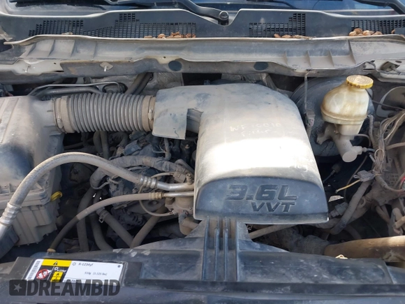 2019 Ram 1500 Tradesman z VIN 1C6RR7FG6KS626077, wystawiony jako IAAI lot #41686501 z przebiegiem 86 338 mil mil oraz . Historia ofert i sprzedaży dostępna na DreamBid. Obrazek 10.