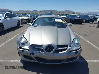 2006 Mercedes-Benz SLK-Class 3.5L with VIN WDBWK56F66F100007, listed as a IAAI auction lot 42108912 with 115,920 mi miles. Bid and sale history available at carsss.com. Image 11.