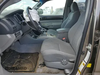 2011 Toyota Tacoma with VIN 3TMLU4EN6BM070132, listed as a Copart auction lot 56536564 with 185,256 mi miles and Salvage Title. Bid and sale history available at DreamBid. Image 7.