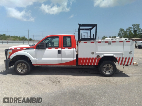 2016 Ford F-250 XL with VIN 1FD7X2B67GEC87420, listed as a IAAI auction lot 42014966 with Not provided miles and . Bid and sale history available at DreamBid. Image 14.